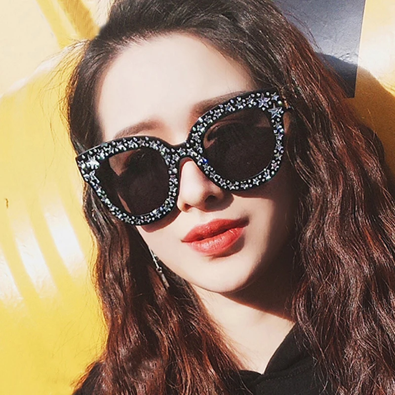 

RBUDDY Oversized Cat Eye Women Sunglasses Luxury Brand Designer Mirror Sun Glasses for Ladies Fake Rhinestone Male Shades 2019