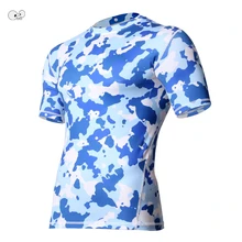 Камуфляжная футболка с короткими рукавами Для мужчин спортивный бег компрессионная рубашка Рашгард Для мужчин спортивные, облегающие ткань отводящая влагу Лучшие футбольные майки