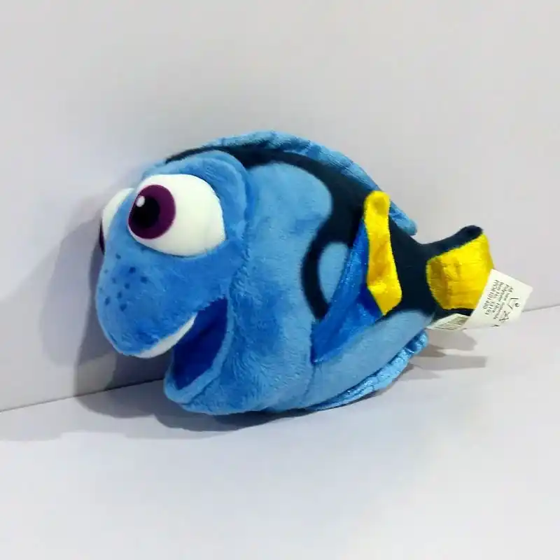 peluche de dory bebe