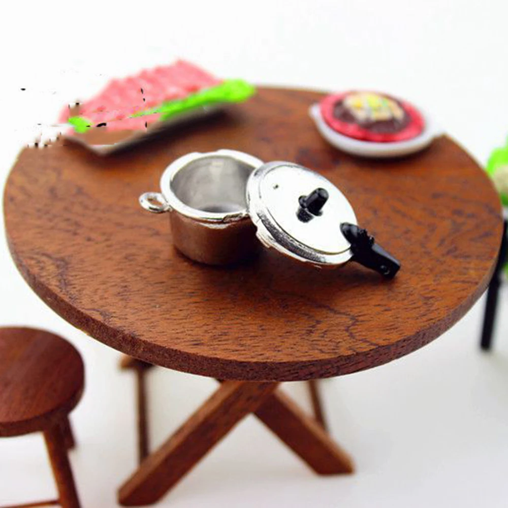 1/12 Dollhouse Miniature Accessories Mini Metal Pressure Cooker Simulation Furniture Kitchen Model Toy for Doll House Decoration 1/12 Dollhouse Miniature Accessories Mini Metal Pressure Cooker Simulation Furniture Kitchen Model Toy for Doll House Decoration
