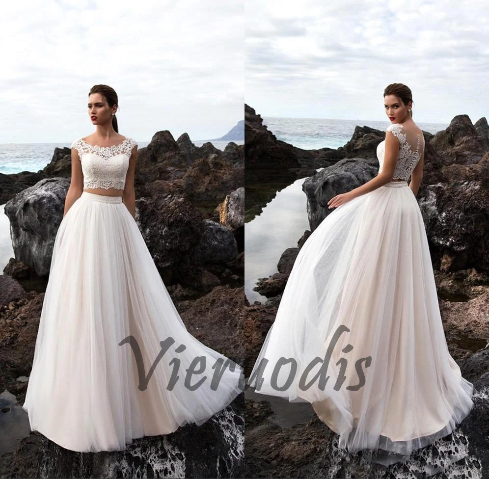 081Two Pieces Tulle A Line Summer Beach Wedding Dresses 2018 Bohemia Lace Top Floor Length Wedding Bridal Gowns With Buttons BA9503
