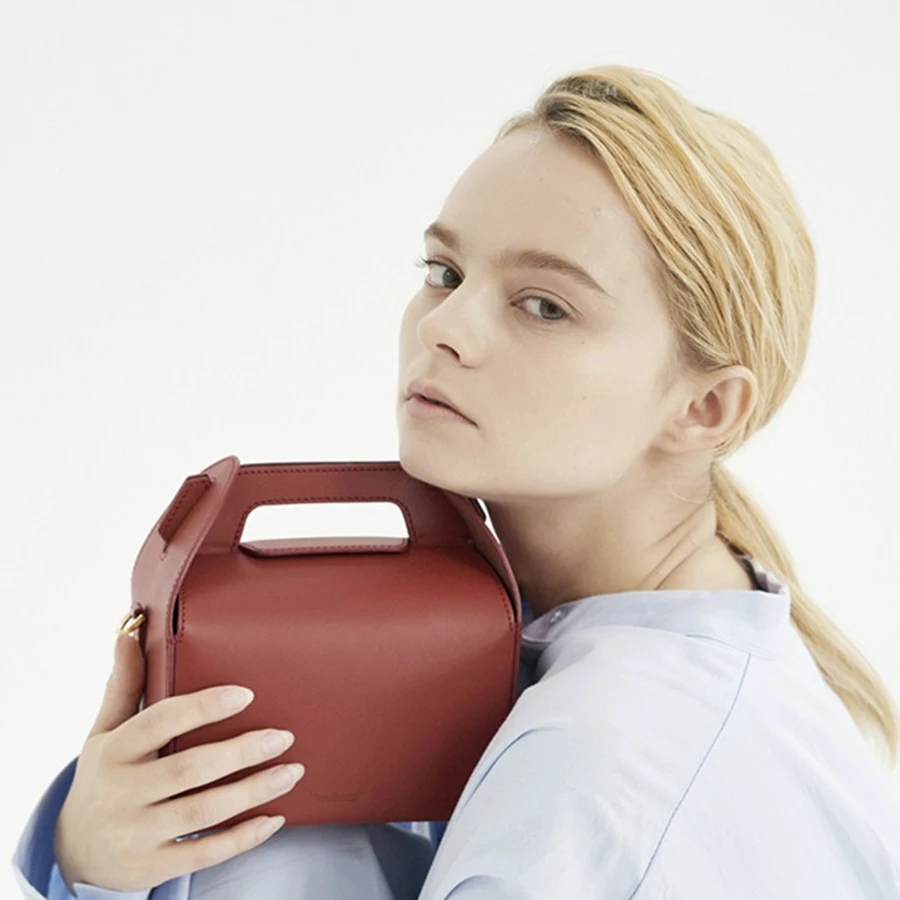 

Fashion Printed Letter Women's Handbags Casual Solid Color Shoulder Crossbody Bags for Women Simple Pu Square Lady Clutch Purses