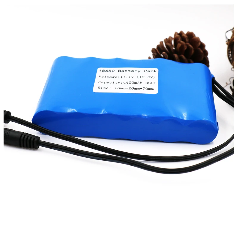 

KLUOSI Free Shipping 12V Battery 11.1V /12.6V 5000mAh Lithium Battery Pack with 5A BMS for CCTV Monitor Hunting Flashlight