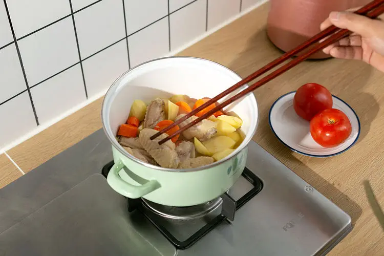 Новая эмалированная кастрюля для молока, суповый горшок, утолщенная индукционная плита с плоским дном, газовая плита, детский горячий молочный суп, набор посуды, горячий горшок
