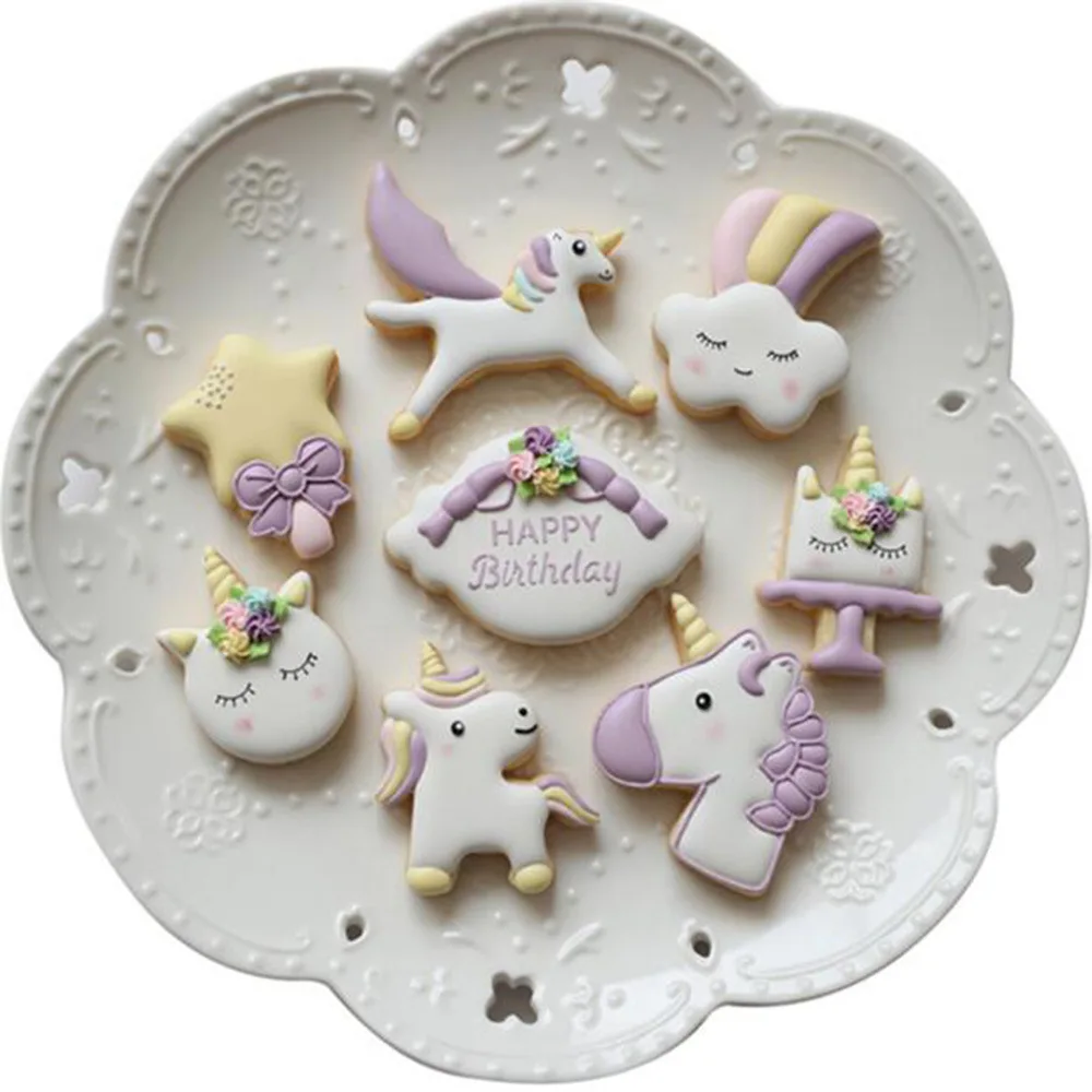 DIY baking mold 8pcs Unicorn A plastic cookie mold fondant cake mold
