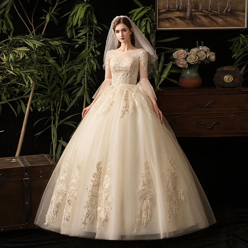 

Mrs Win 2019 Champange Wedding Dress Half Flare Sleeve Lace Sweep Brush Train Wedding Gown Princess Vintage Wedding Dresses X