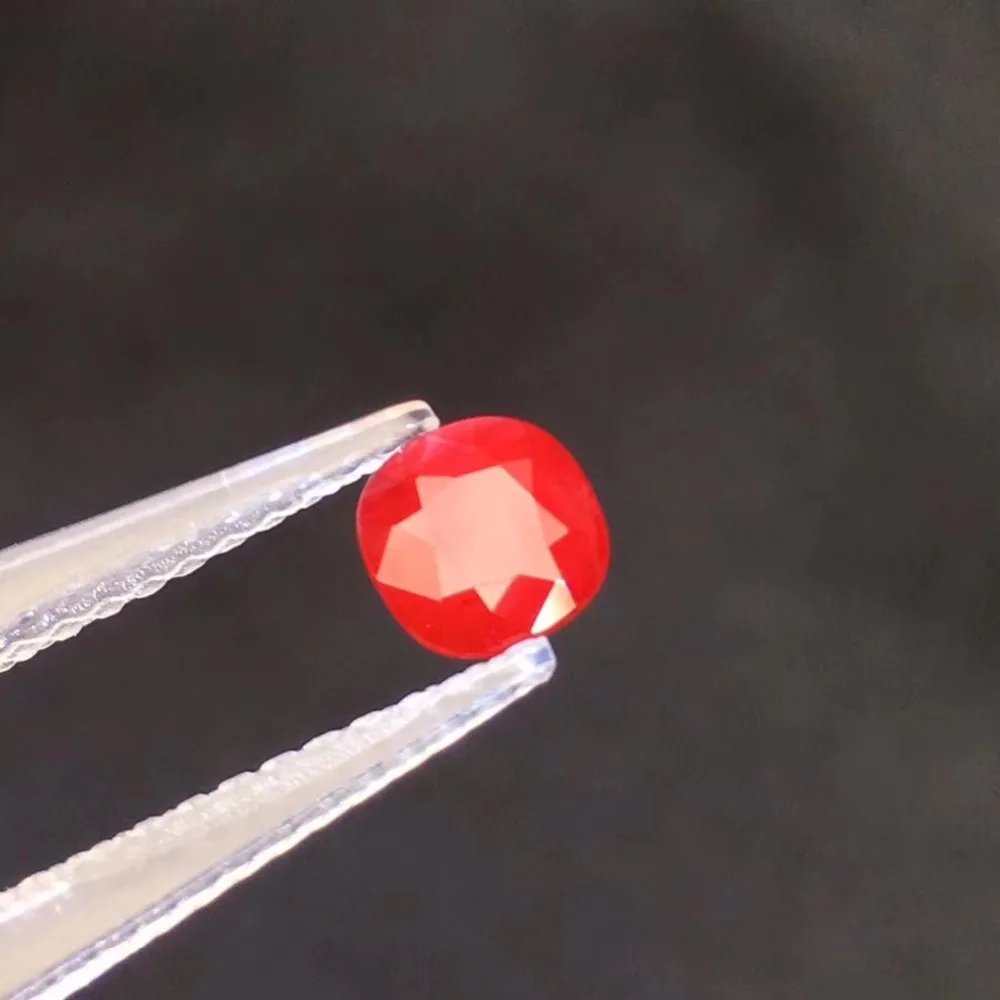 

AIGS Certificated VS 1.04ct Unheat Mozambique Natural red Ruby Pigeon Blood Red Loose Gemstones Rubi Loose Stones