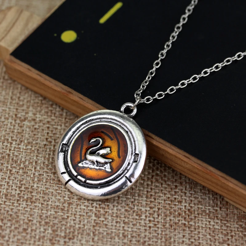 Ожерелье с подвеской Снежная Белоснежка и принц|necklace a|necklace free shippingcharm necklace |