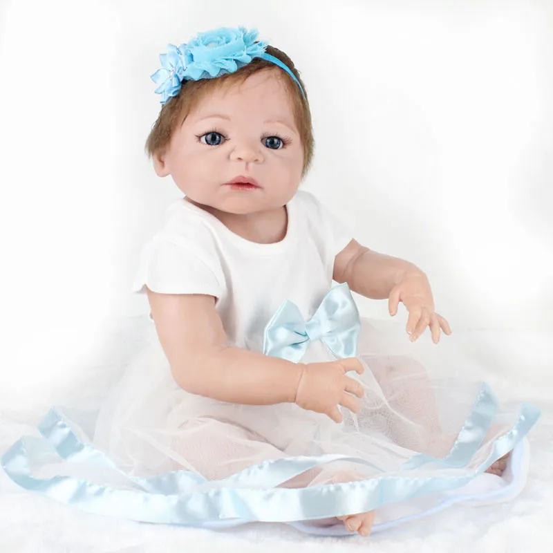 Reborn babies 55cm full body silicone doll reborn girl Lifelike toy for kids with Fantasy princess dress handmade hair 1 pcs
Reborn babies 55cm full body silicone doll reborn girl Lifelike toy for kids with Fantasy princess dress handmade hair 1 pcs