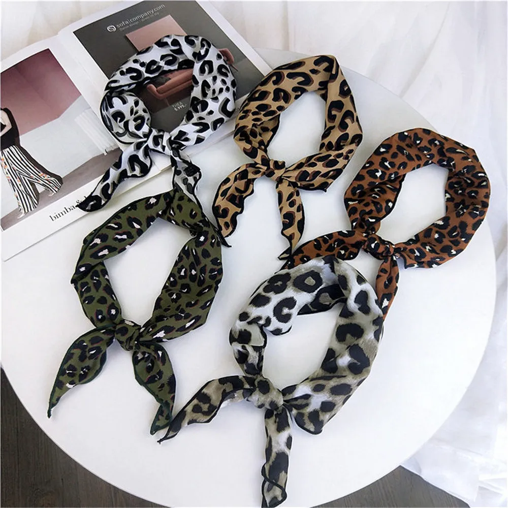 

Women Elegant Little Silk Scarf Leopard Printed Ribbon Neckerchief Hair Tie Band Neckwear Vintage Soft Fashion Accessories Hot