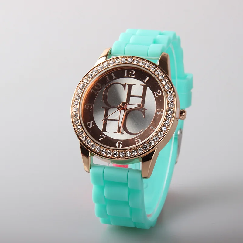 Reloj-Mujer-2018-New-Brand-Women-Luxury-Rhinestone-Quartz-Watch-Women-Dress-Watches-Women-s-Silicone (3)