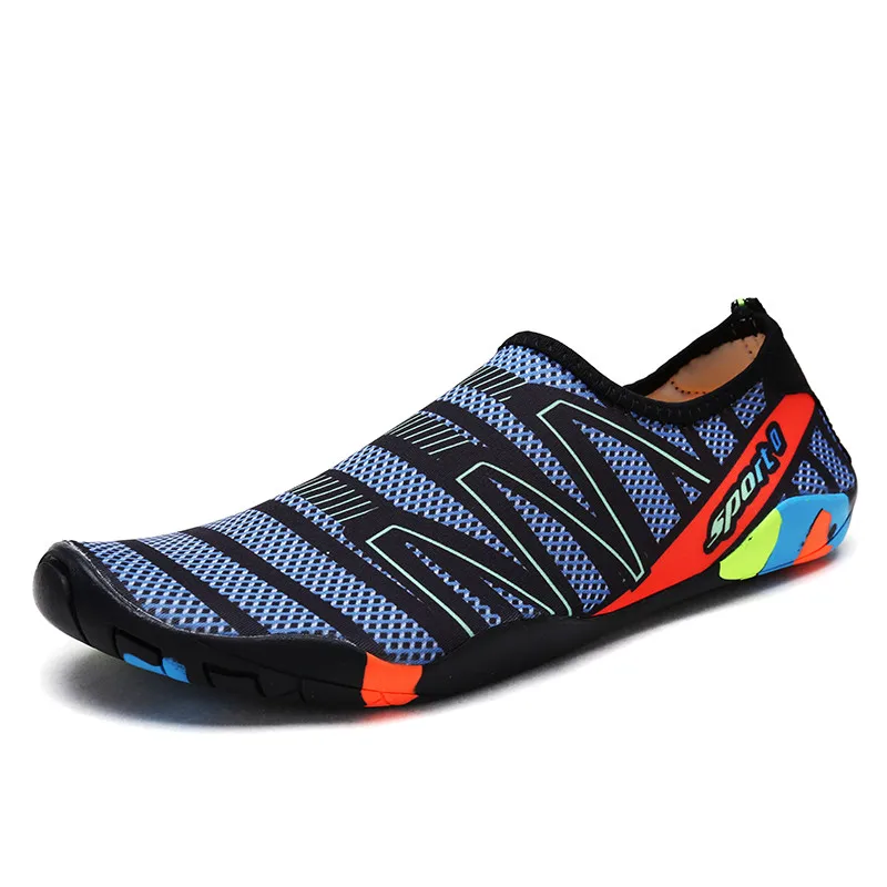 Летние мужские и женские быстросохнущие туфли для плавания; Новинка; прогулочная обувь для плавания; пляжные тапочки для серфинга; носки в полоску; Водонепроницаемая Обувь - Цвет: Dark blue