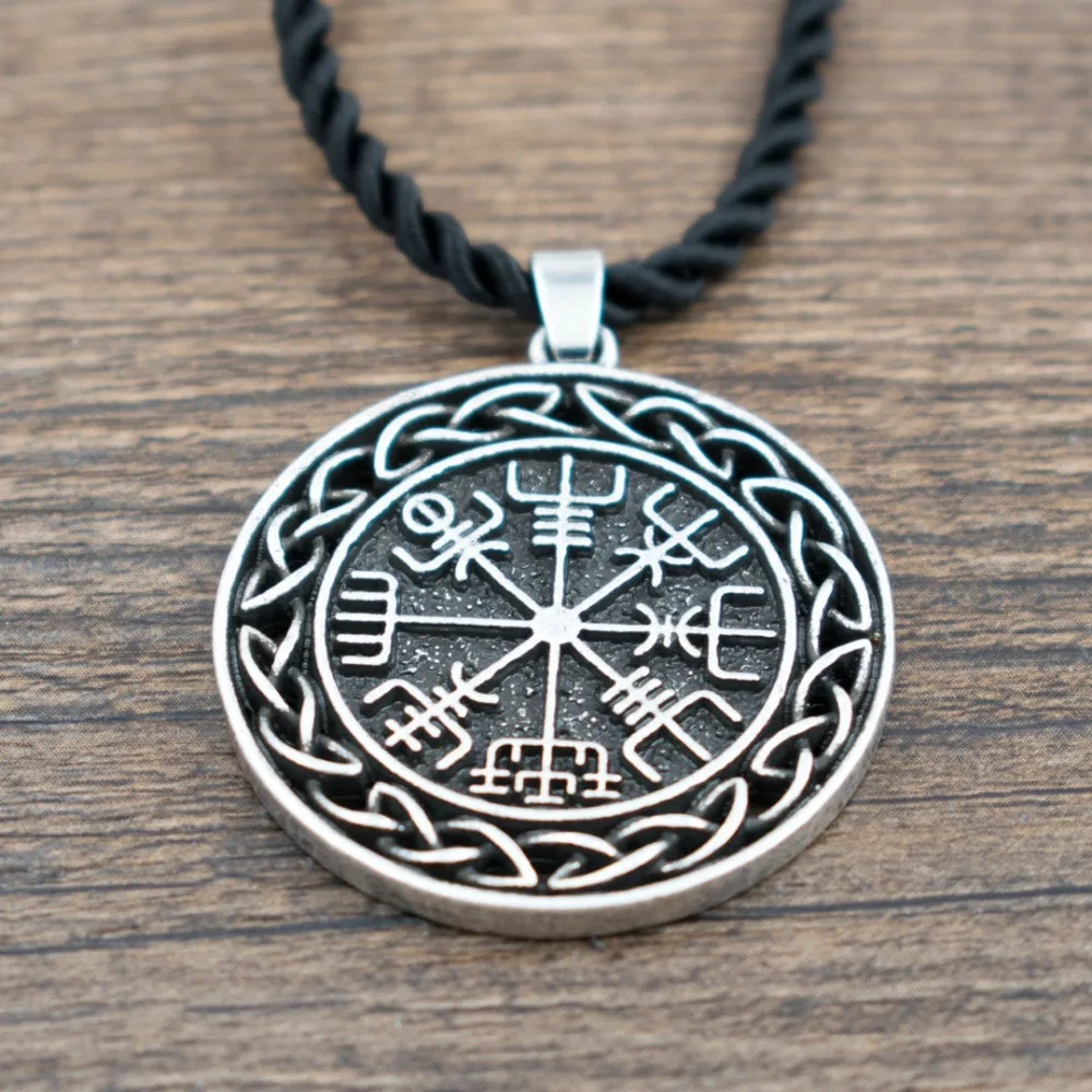 1 قطع أزياء وصول جديدة العتيقة الفضة مطلي الآيسلندية vegvisir رمز الحماية ، العصي السحرية البوصلة sanlan 1 قطع أزياء وصول جديدة العتيقة الفضة مطلي الآيسلندية vegvisir رمز الحماية ، العصي السحرية البوصلة sanlan