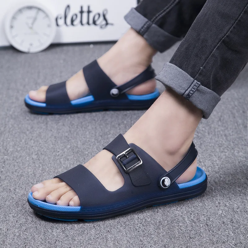 New Men Sandals Summer Jelly Shoes Men Beach Sandals Slippers Men Flip Flops EVA Soft Sandalias Outdoor Summer Chanclas