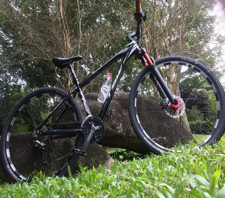 Top 29inch mountain bike  24/27/30 speed  tyre dirt bike MTB  woman&men  mountain bicycle  29er 29*19 inch tires bike 3