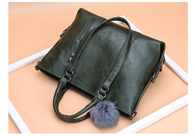 Винтажная женская сумка-мессенджер, повседневная сумка-тоут, дизайнерские сумки высокого качества, сумки на плечо с меховым шариком, большие сумки с ручкой сверху