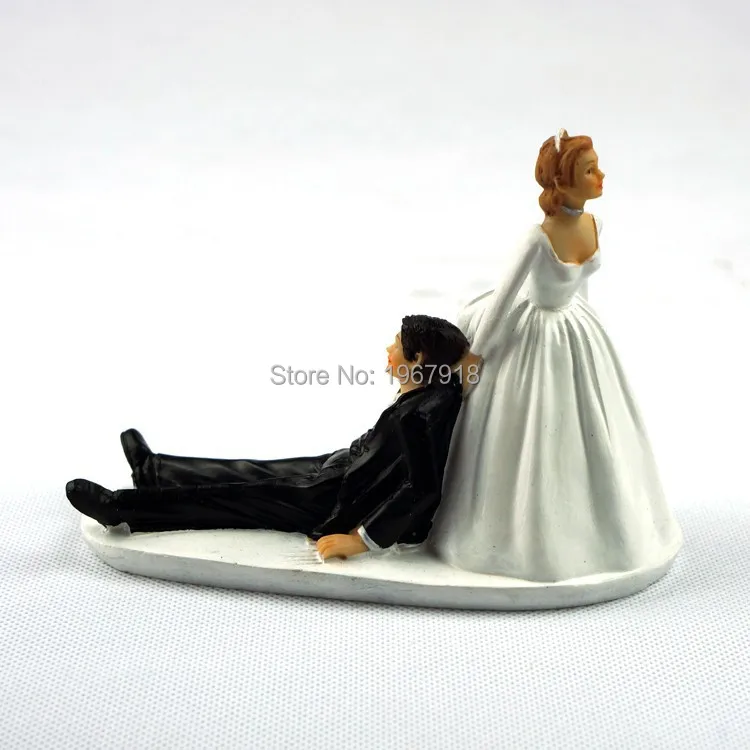  Funny Wedding Cake Toppers (4).jpg