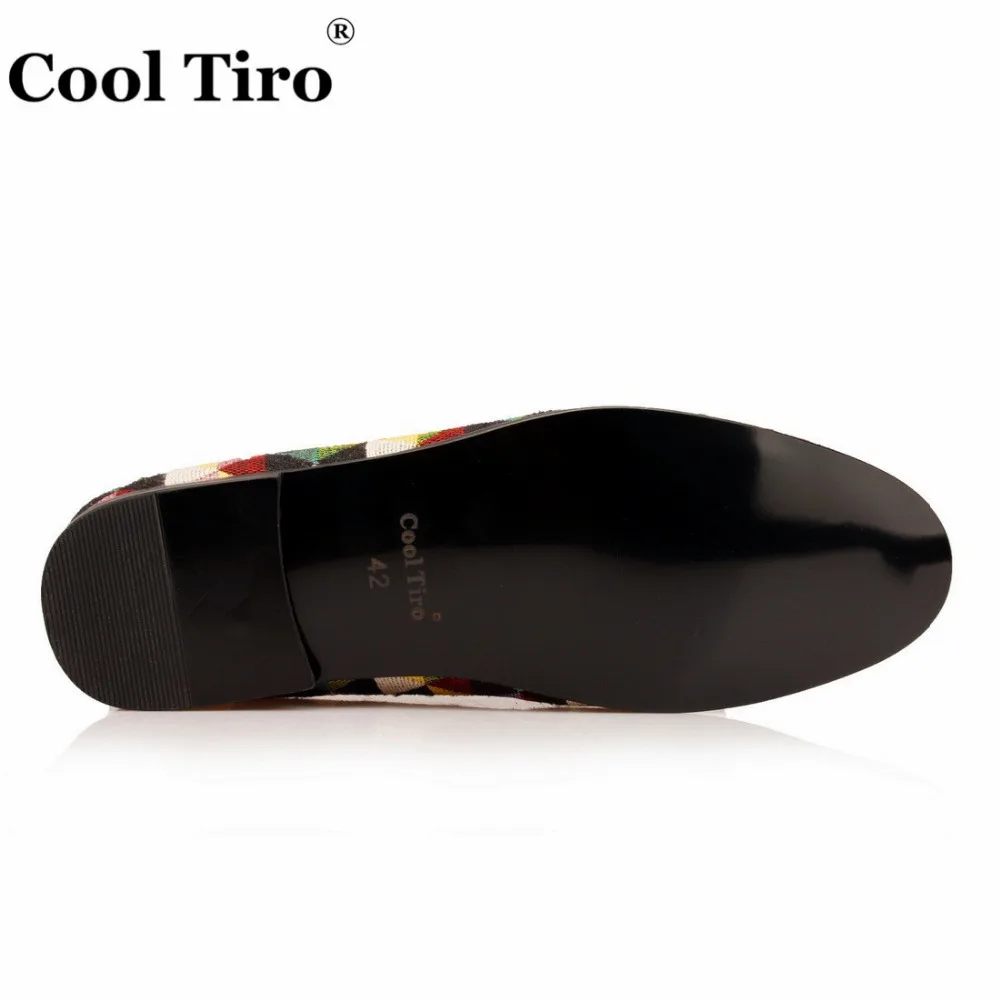 Men Loafers Tassel Slippers Flat  (12)