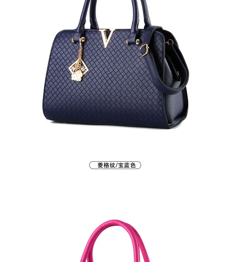 8 2016 new European and American fashion simple V-shaped retro ladies wind shoulder diagonal female bag low-key luxury temperament handbags