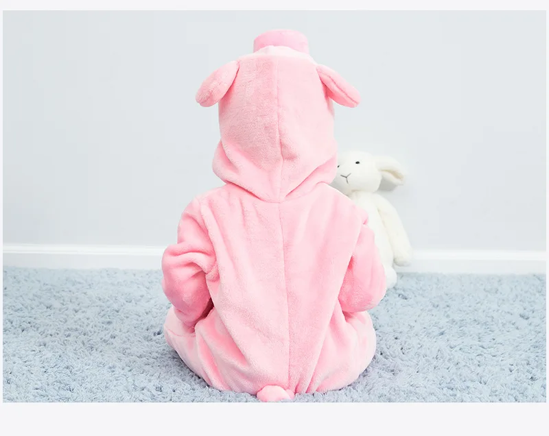 9221079660_670140918