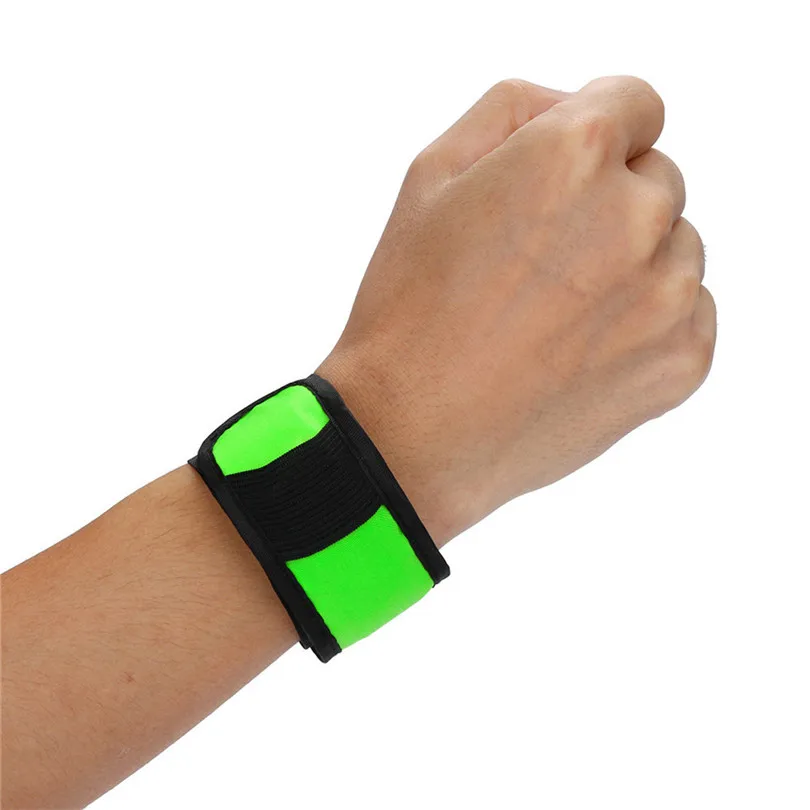 4PCS Nylon Armbands Night Reflective Wristband LED Bracelet Fashion Unisex Glow Wrist Band Cuff Bracelet Bangle For Adults #3d20 (9)