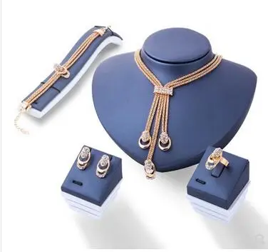 

marriage four pieces of women's new Women's bracelet Necklace Earrings Rin Jewelry Sets crystal designer suits