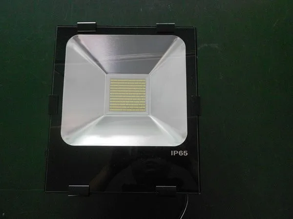 150 Вт Светодиодный прожектор использование Meanwell драйвер CE, ROHS, файл ies предлагает высокий люмен 110lm/W светодиодное промышленное освещение