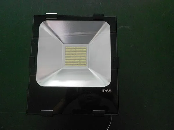 m_LED 008