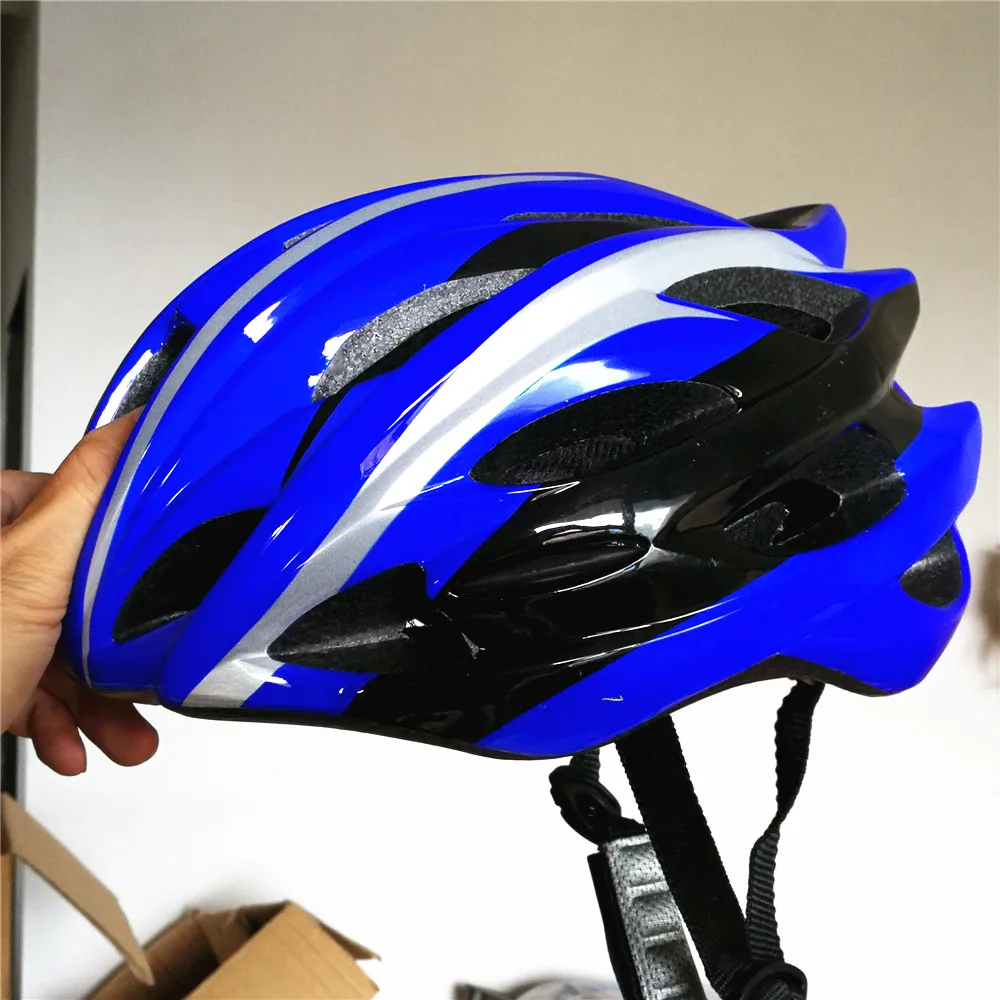 

Matte Black Bicycle Helmets Men Women Helmet Mountain Road Bike Integrally Molded Cycling Helmets