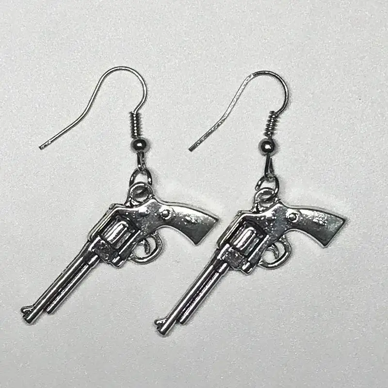 

WUSQWSC Hot new revolver earrings western cowboy earrings pistol earrings exquisite trinkets