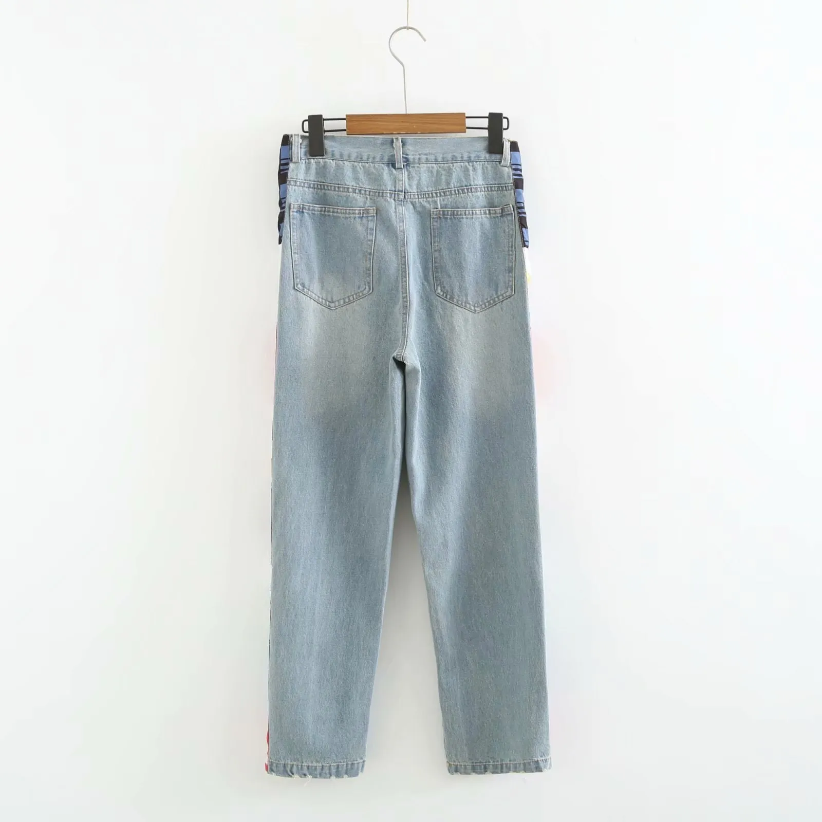 Новинка 2019 года повседневное для женщин джинсы с пэчворком модные рваные джинсы карман и кнопка прямые мотобрюки