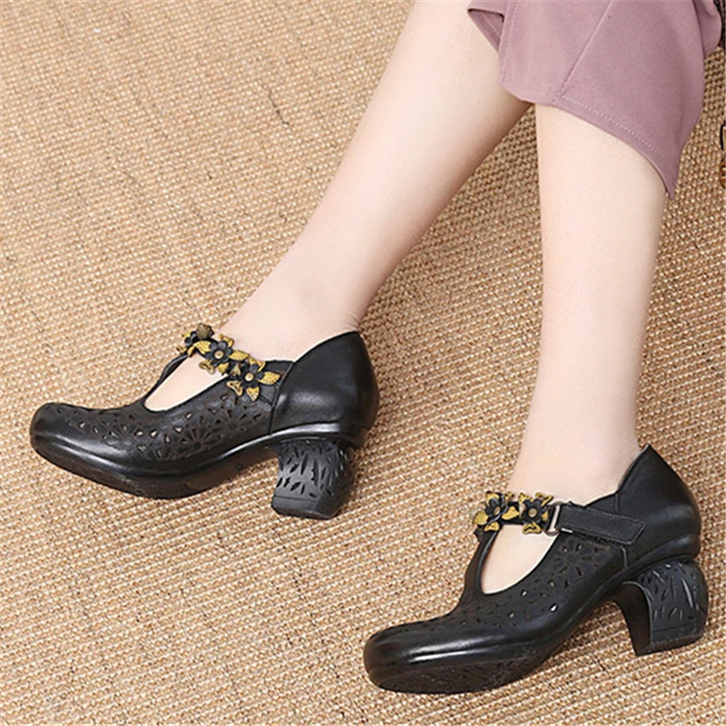 

Women Leather Pumps Embroidery 6 CM High Heels Flower Shoes Summer Pumps T Strap Style 2019 Handmade Genuine Leather Pumps Women
