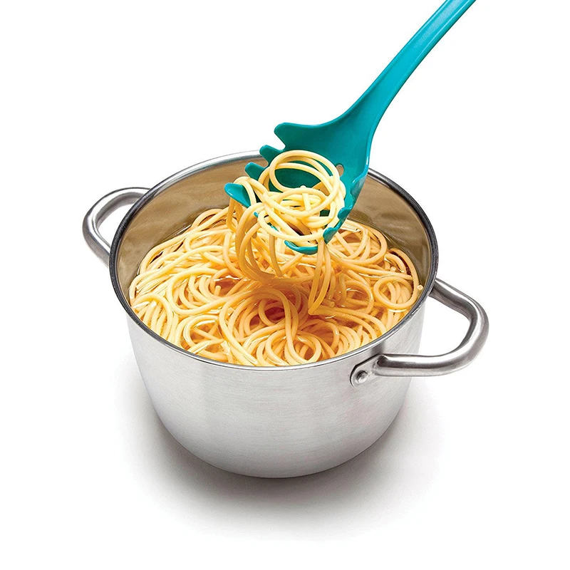 летящие макароны