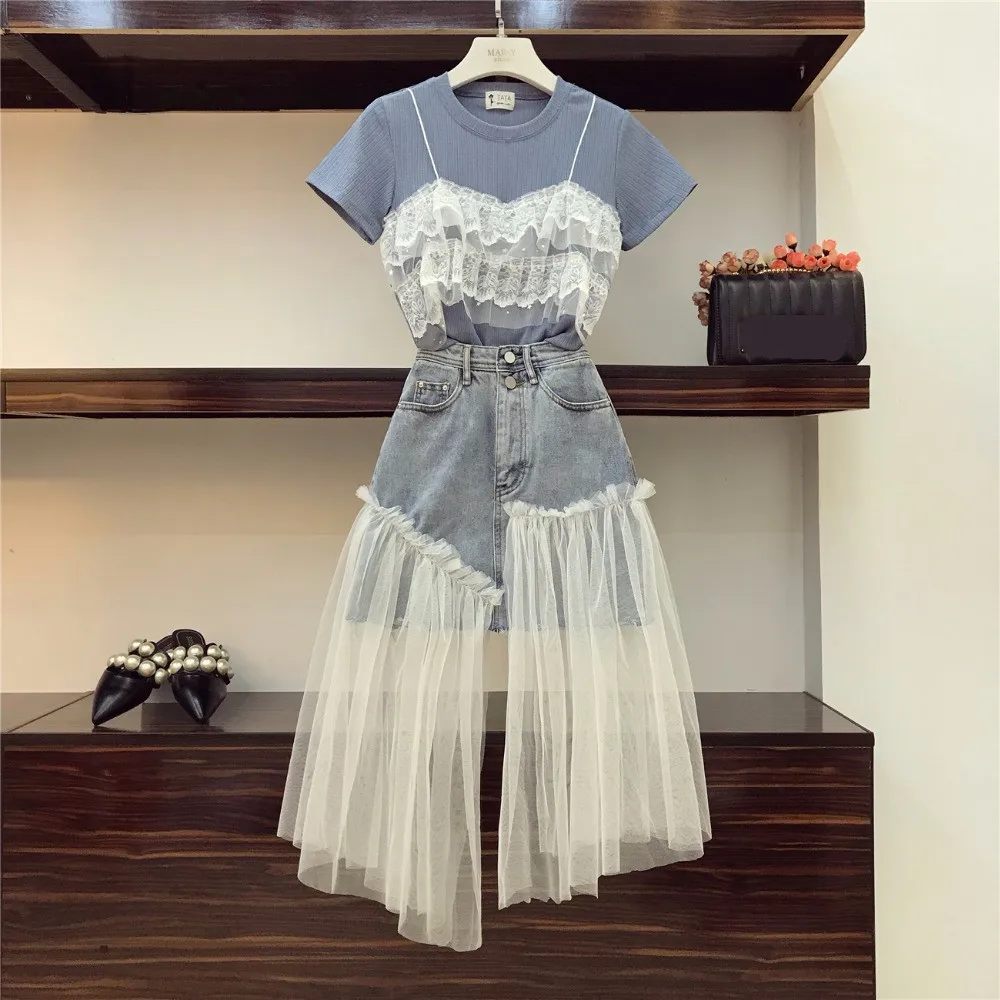 

High Quality 2019 Summer Women Lace Patchwork Fake two pieces T-shirt + Mesh splice Deinm Skirt 2 pcs sets Female Fashion Suits