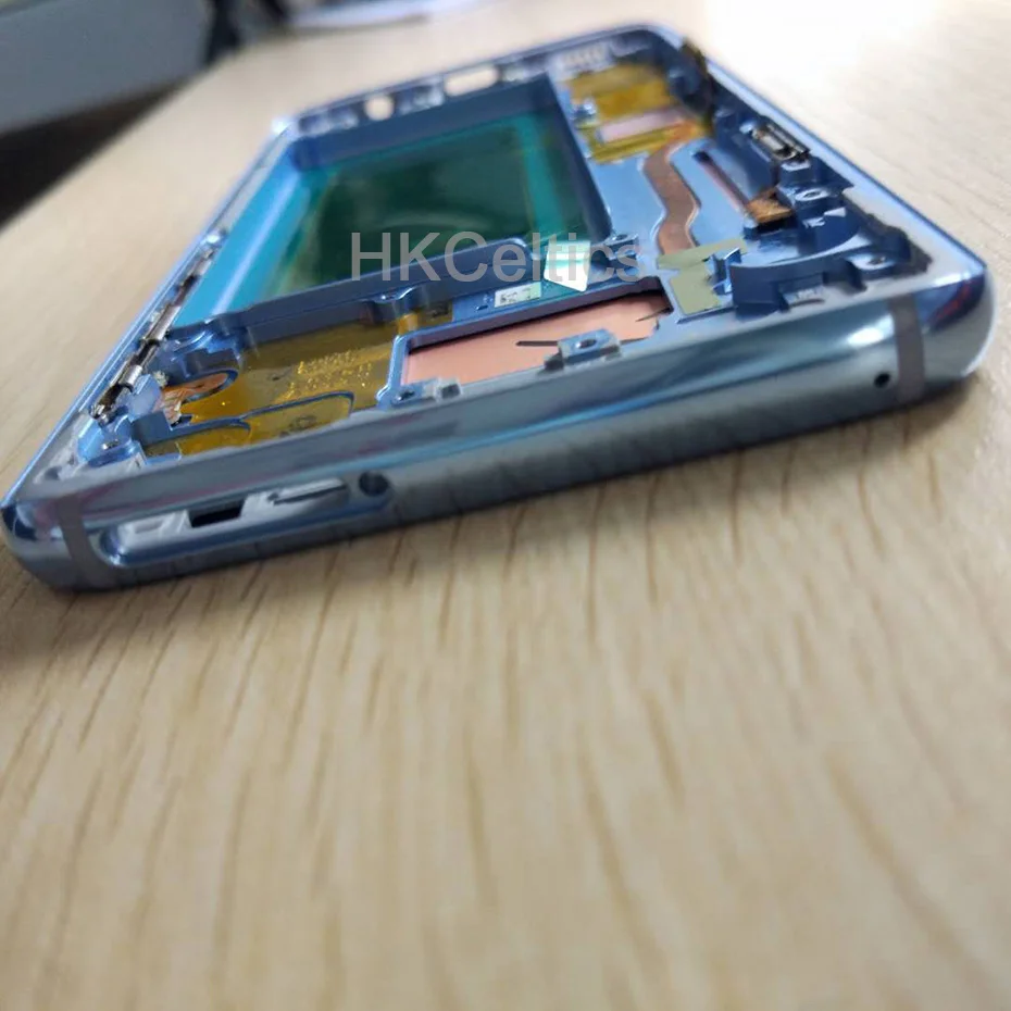 samsung-s8-with-frame--(7)