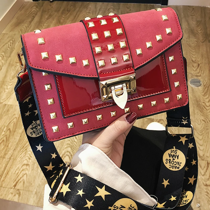 

Luxurious Rivet Women 's Bags Handbags Personality Designer Ladies Crossbody Bag High Quality Leather Woman Shoulder Bags