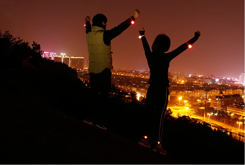 Perfect ROCKBROS Night Running Lights MTB Road Bicycle LED Flashlight Rainproof Cycling Bike Warning Tail Light Pants Clip Belt Light 25 Perfect ROCKBROS Night Running Lights MTB Road Bicycle LED Flashlight Rainproof Cycling Bike Warning Tail Light Pants Clip Belt Light 25