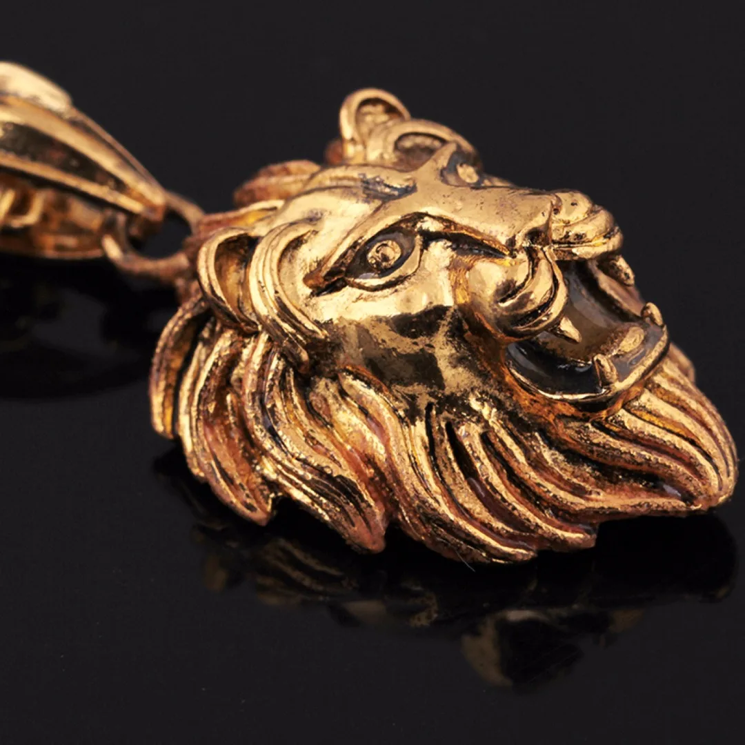 Men's Stainless Steel Luminous Glowing In The Dark Lion Head Pendant Necklace