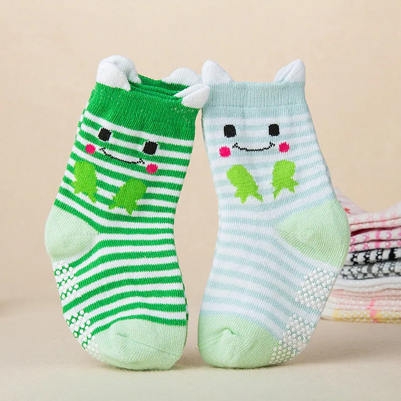 2 пары детских носков с рисунками животных нескользящие носки с резиновой подошвой для маленьких девочек и мальчиков, детские носки с рисунками для новорожденных дешевые детские носки