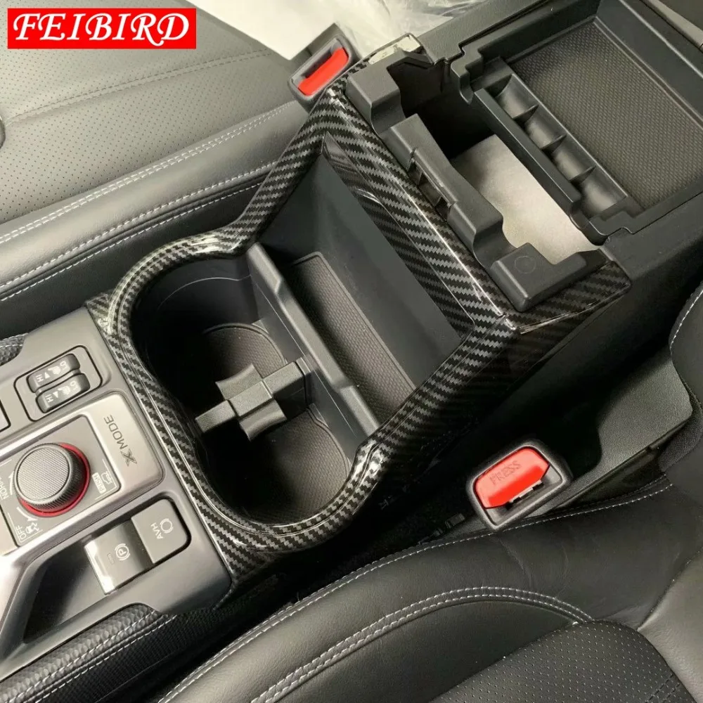 Матовый держатель для стакана воды из углеродного волокна Subaru Forester 2019|Лепнина