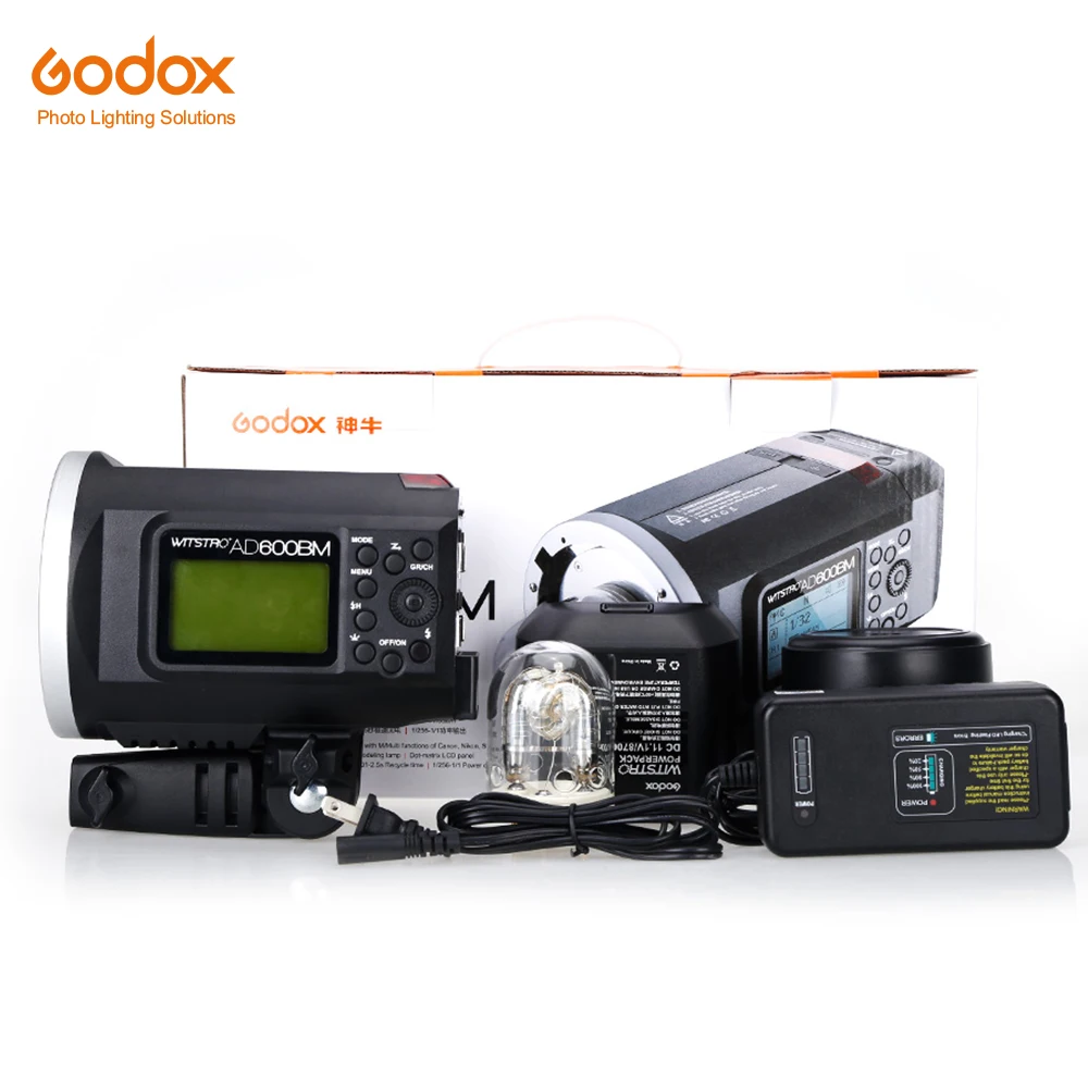 

Godox AD600BM 600W Outdoor Flash GN87 HSS 1/8000s Built-in Godox 2.4G Wireless X System with 8700mAh Battery For Outdoor Shoot