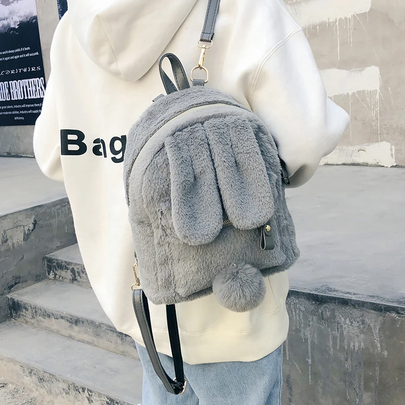 

2019 New Women Faux Fur Backpack Fur Double Shoulder Bag Chain School Bags For Teenager Girls Children Cute Rabbit Backpacks 494
