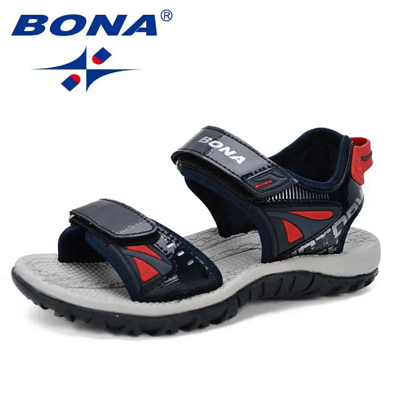BONA/Новинка года; популярные детские сандалии; летние детские пляжные сандалии; Повседневная модная мягкая удобная обувь на плоской подошве для мальчиков - Цвет: DEEP BLUE RED