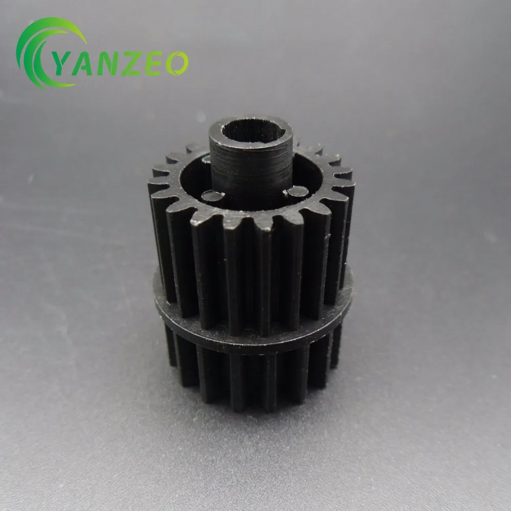 D4 FU7-0931-000  GEAR 20T17T FIXING DRIVE ASSY Canon imageCLASS MF7460 0611