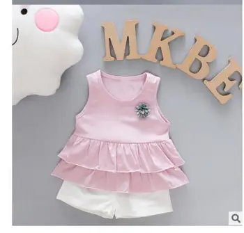 

2018 new summer children's suit girls cotton sleeveless shirt + shorts suit suitable for 0-3 to send little girl fashion