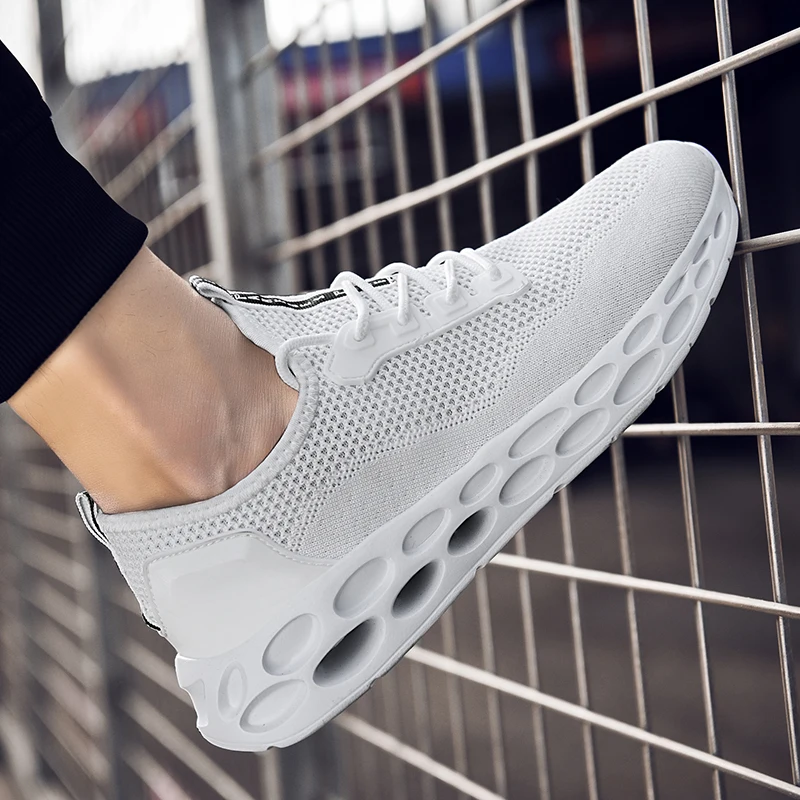 

2019 fashion men's shoes casual weaving flying net breathable lightweight soft men's shoes casual shoes comfortable men's shoes