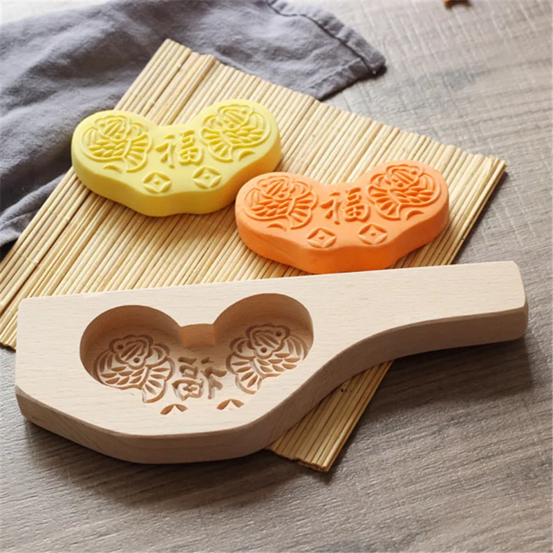 

New Arrival Traditional Chinese Fu Wood Pastry Mold Pumpkin Pie Steamed Buns Baking Tools Moon Cake Mold