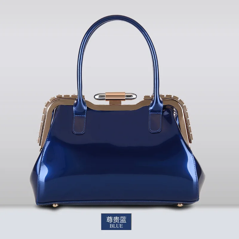 

2019 western style lacquer leather dinner handheld ladies' bag