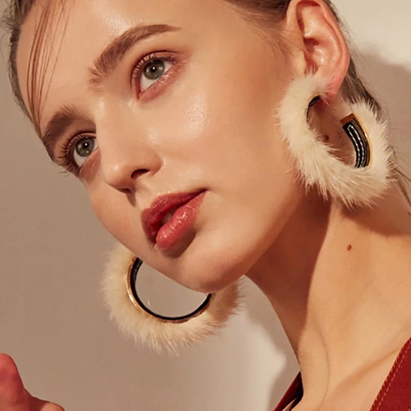 

JURAN 2018 Brand 7 colors pom pom Trend fashion vintage statement Round drop Earrings jewelry Earrings for women wholesale