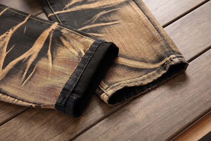 Fashion High Quality Retro Men Gold Painting Jeans Coated Slim Straight Pleated Biker Jeans Pants Male Denim Casual Pants 42 6